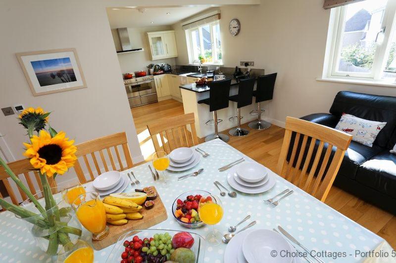 Croyde Ocean Breeze 5 Bedrooms Exterior photo